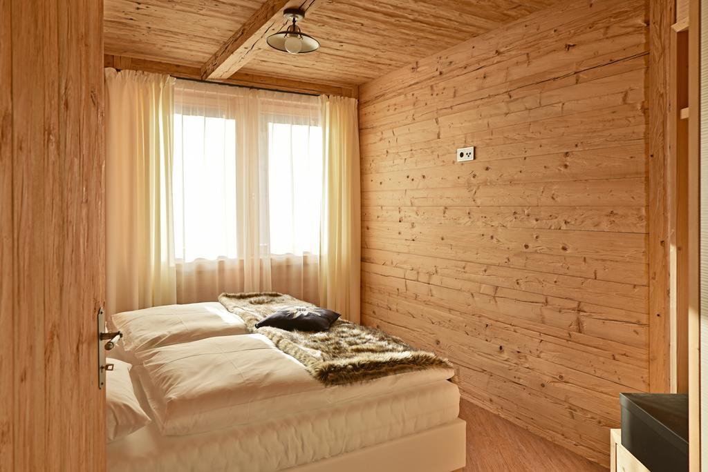Aurina Lodges Lutago Exterior photo